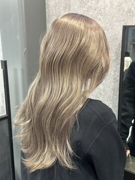 インク(ink) ベージュカラー