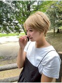ふんわりショート×ブロンドヘア