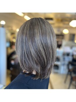 ラピス オーガニック 南一の沢店(LAPIS.sct)の写真/オトナ女性の日常をもっと楽しくオシャレに☆一人ひとりの悩みをくみ取った提案とカウンセリングが人気♪