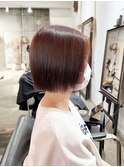レイヤーボブハイライトカラーミルクティーベージュ