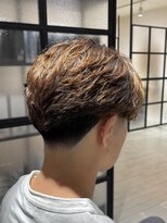 カミケンネオ(kamiken.neo)&nbsp;テーパーフェード×ニュアンスパーマ【カミケンネオ郡山市朝日】