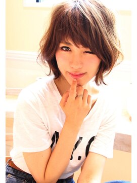 レウナ 外苑前(Reuna) 【30代40代50代】カットで決まるくびれボブ　大人可愛い