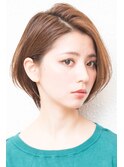 前下がりボブ・  内巻きワンカール・  ボブショート・暗髪