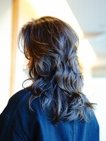 ビュートリアム 鎌倉小町(BEAUTRIUM)&nbsp;ロングウルフレイヤースタイル【beautrium鎌倉小町比嘉かなえ】