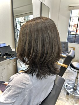 ナンバースリー 溝の口店(Number Three) くびれボブ×カーキカラー