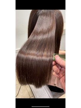 レスタ(ReSTA.) 美髪縮毛矯正