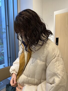 ヌーフェム(nuu fem) ゆるめニュアンスウェーブパーマ