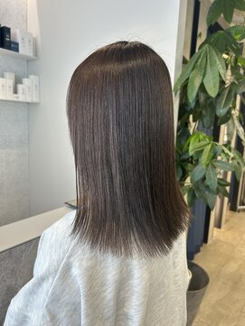 バランス 新宿(balance) 【Shiori】切りっぱなし×外ハネ