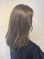 カウチ ヘアー ドレッシング(COUCH Hair Ｄressing)&nbsp;ラベンダーアッシュカラー×控えめレイヤースタイル