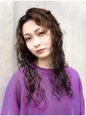 くるくるパーマ/顔周りレイヤー/スパイラルパーマ/個性派