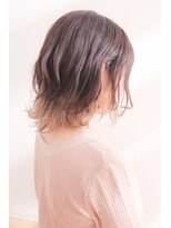 アトリエワイズ(atelier wise) インナーカラーを目立たせるグラデーションカット