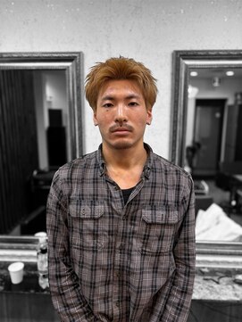 オルヴァ(Orva) スパイキーショート[メンズハイトーン/ブリーチ/藤沢/湘南]