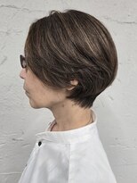 オウンバイジゼル(own by GiseL)&nbsp;大人の上品ショート×後頭部ふんわり立体カット