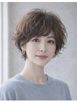 ビーワールド(B WORLD)&nbsp;似合わせカット20代30代40代50代ショートボブ髪質改善パーマ