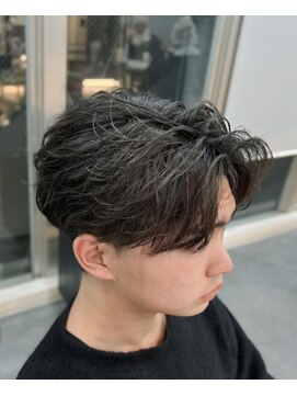 バース 河原町店(BIRTH) 韓国へアカルマパーマワックスなしセンターパート黒髪ウルフ