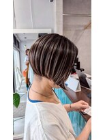 ベル(BELL)&nbsp;刈り上げメッシュ女子