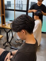 オーバーネオ 町田(OVER NEO) 曲がる縮毛矯正