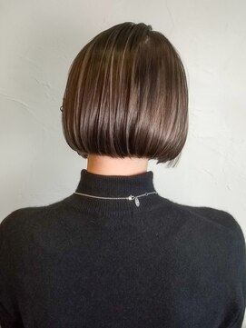 ウィロー(WILLOW) 【WILLOW京橋】ミニボブ