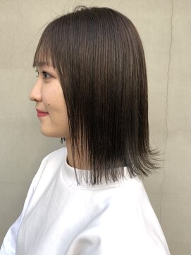 ヘアー アイス ルーチェ(HAIR ICI LUCE) オリーブベージュ　カーキカラー　担当　中西