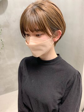テトヘアー(teto hair) ショートボブ、アッシュブラウン、明るめカラー、イルミナカラー
