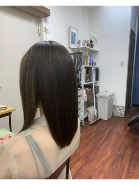 リアナ(RIANA) 髪質改善トリートメントエステ