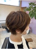 ハイライト／ローライトショートボブ