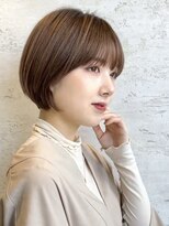 30代40代50代耳かけショート前髪なしハンサムショートカット