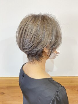 キュア 小岩店(cure) 大人ハンサムショート