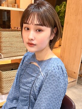 ラフ フロム ガーデン(Laf from GARDEN) シアーカラー/ショートヘア/ダークアッシュ/ワンカール/韓国風