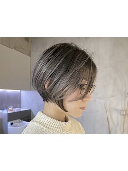 《大人女性のためのデザインカラー》お悩みをカバーしつつオシャレな印象になる脱白髪ぼかしハイライト＊