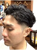 アップバングツーブロックパーマスタイル