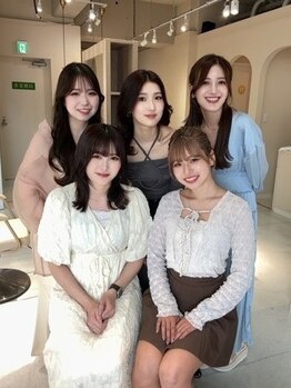 ヘアリー(haire)の写真/[髪質改善]女性目線の提案で相談しながら創るstyle◎ドリンク20種類以上など女性に嬉しい仕掛けがたくさん!