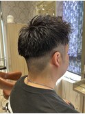 メンズフェードカット爽やかパーマ短めツーブロック