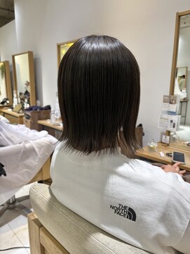 ヘアリゾート粋 リマ 銀座店(lima) 外はねボブ