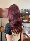 ワインレッド・ロングヘア