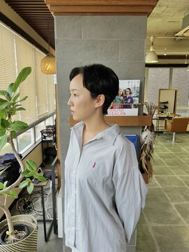 イロプラスソイ(iro + soi) 可愛い！かっこいい！ショートヘア！　iro+soi オオミダ！