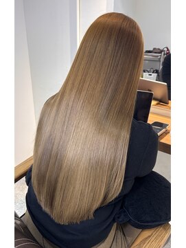 アールサロン 名駅(Rr SALON) 艶感ベージュ♪