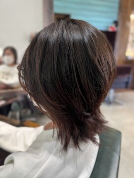 カシータヘアリゾート 熱田千年店(Casita Hair Resort) ウルフレイヤー×ほんのりエンドカラー