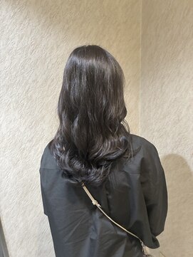 20～30代に人気！コテ巻き風デジタルパーマ