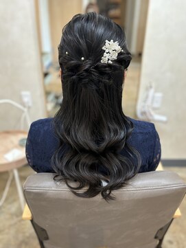 ユニカ 宇都宮(yunica) お呼ばれヘア／結婚式／ハーフアップ／ヘアセット