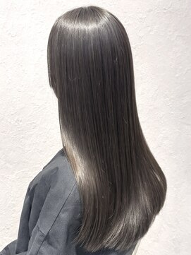 フッタ(Futta) 髪質改善縮毛矯正×ロングヘアスタイル【西武新宿駅】