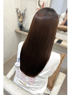 ルフトバイアンビエンテ(Luft by ambiente) ツヤ髪トリートメント【倉本】