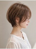 ショートボブ