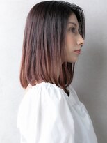 カバーヘア ブリス 戸田公園西口店(COVER HAIR bliss)&nbsp;ツートンカラー艶感ストレート結べる長さのボブ30代W戸田公園