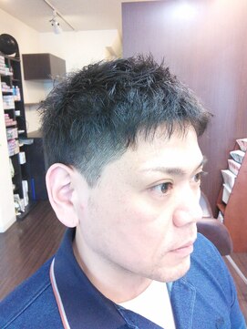 ヘアメイク ビス(Hair Make Bis.) 大人のメンズショート