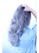 ヘアサロンM 新宿&nbsp;ハイライト×パールシルバー【担当.黒木】