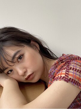 エイチ 梅田(H) ニュアンスヘア レイヤーカットアンブレラカラーウルフカット