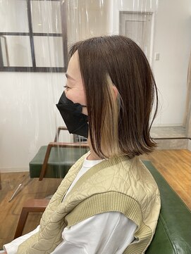 アンダーバーホワイトモデ 河内長野(_WHITE mode) ◎20代30代イヤリングカラー大人おしゃれスタイル外ハネスタイル