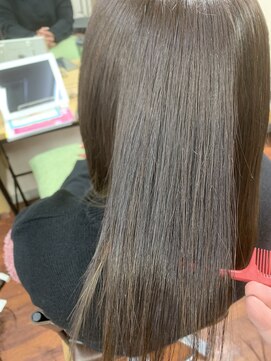 リアナ(RIANA) 髪質改善カラー