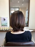 外ハネくびれボブ